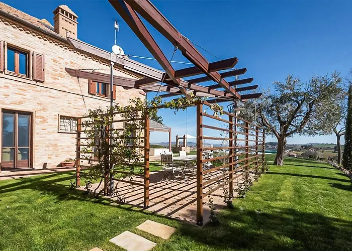 Holiday home Awesome In Macerata