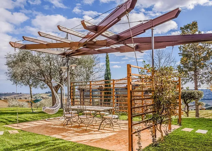 Holiday home Awesome In Macerata